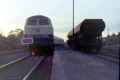 Pause für 215 116 in Xanten während des Umbaus (Oktober 1991)